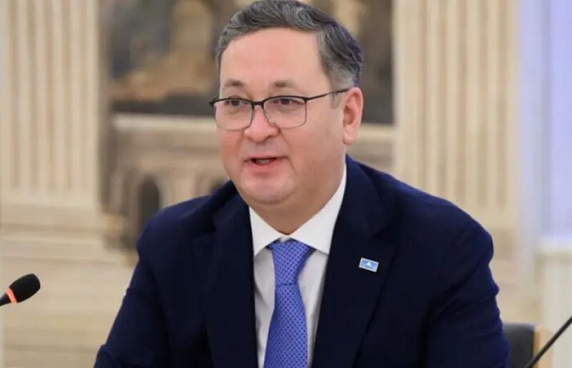 قازقستان کے نائب وزیراعظم وفد کے ساتھ اسلام آباد پہنچ گئے